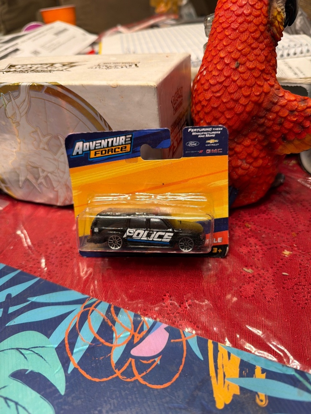 Adventure Force 2001 Chevrolet Suburban Police die-cast vehicl